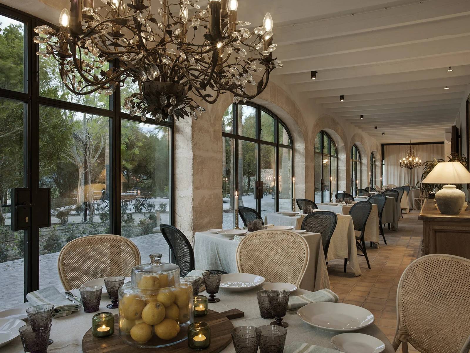Finca Serena Mallorca Jacaranda 餐廳夜晚