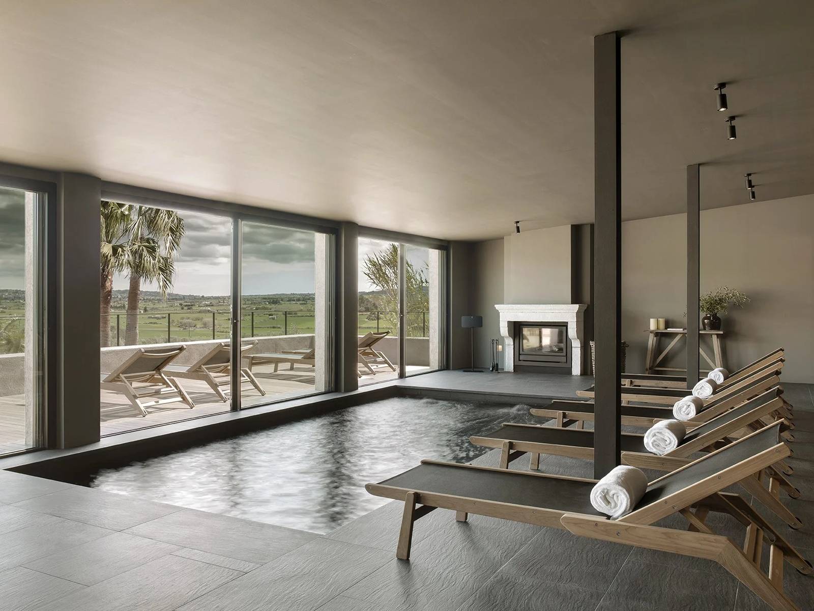 Finca Serena Mallorca Único Spa 室內溫水池