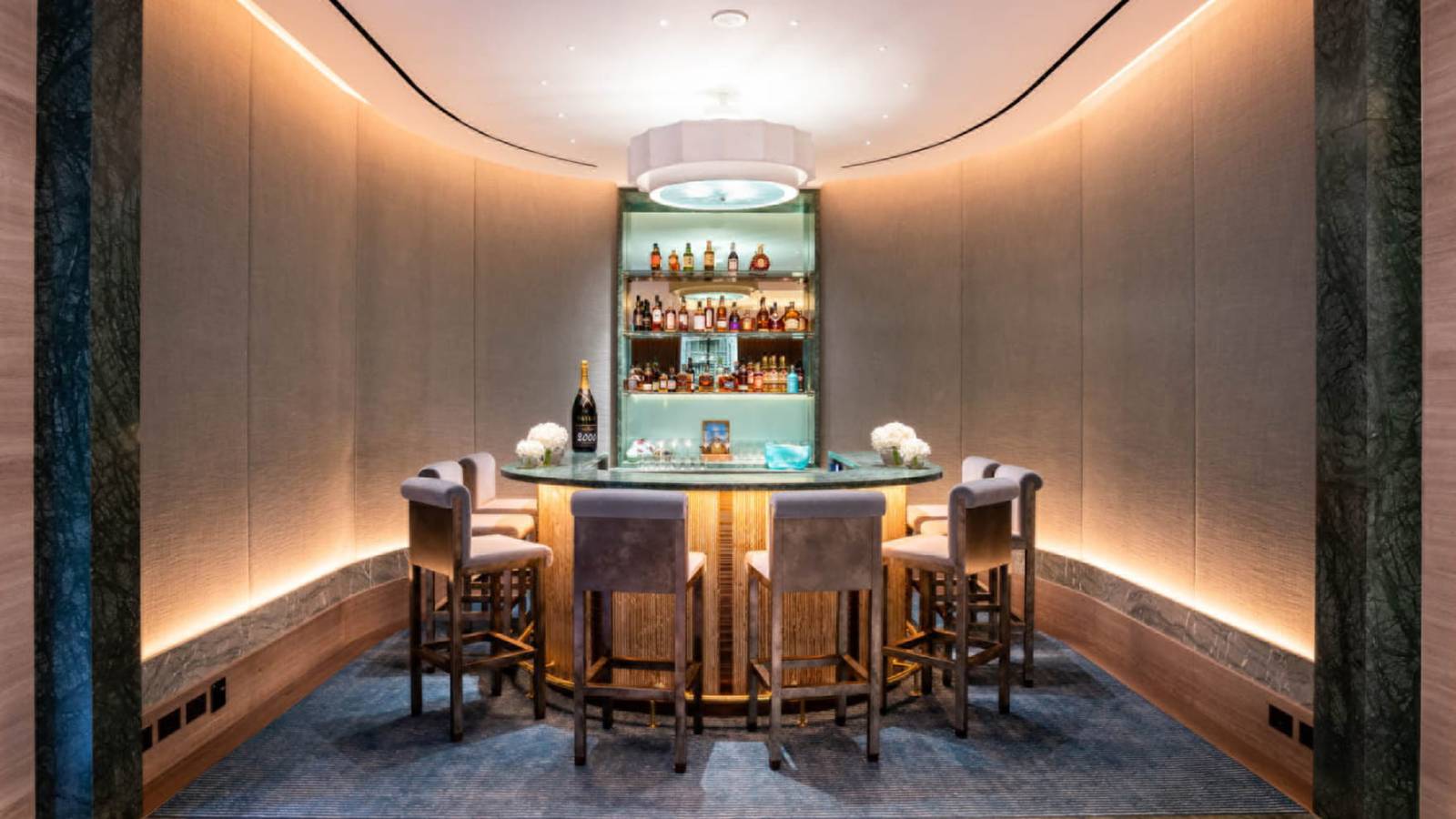 倫敦四季酒店酒吧吧檯