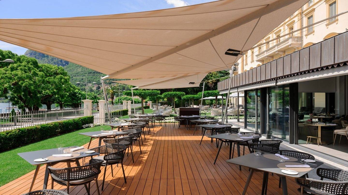 Grand Hotel Victoria 餐廳湖畔花園露台座位