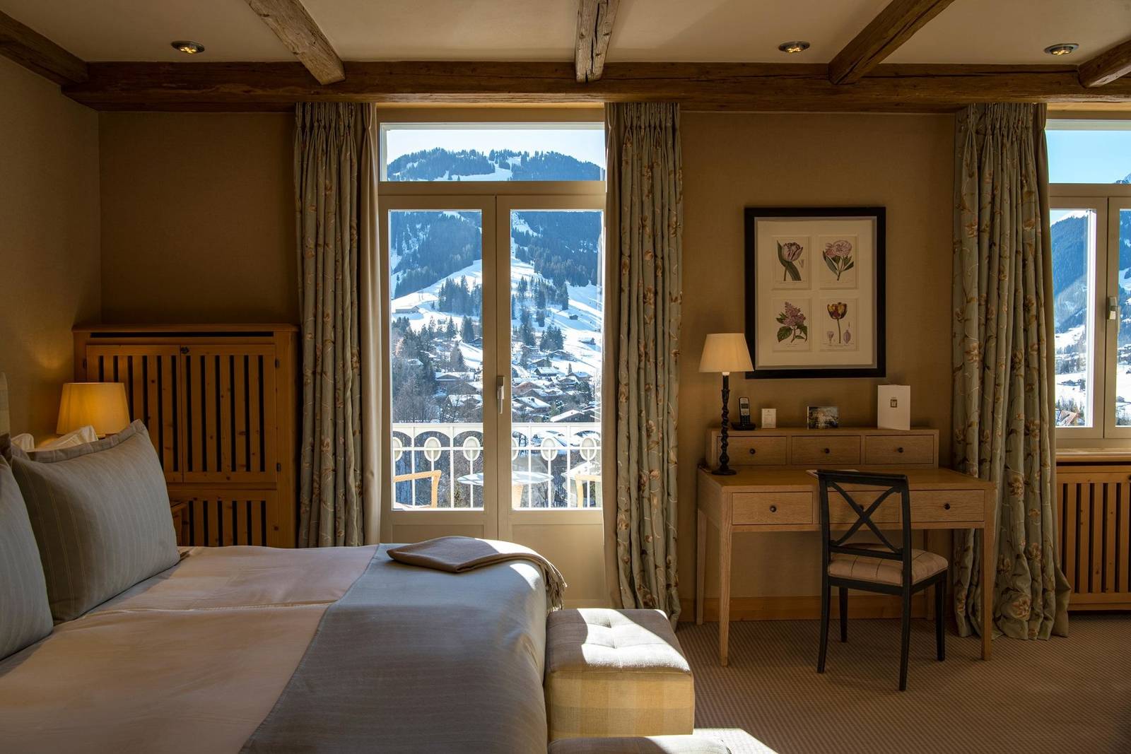 格施塔德 Gstaad Palace Deluxe Room Mountain View 客房