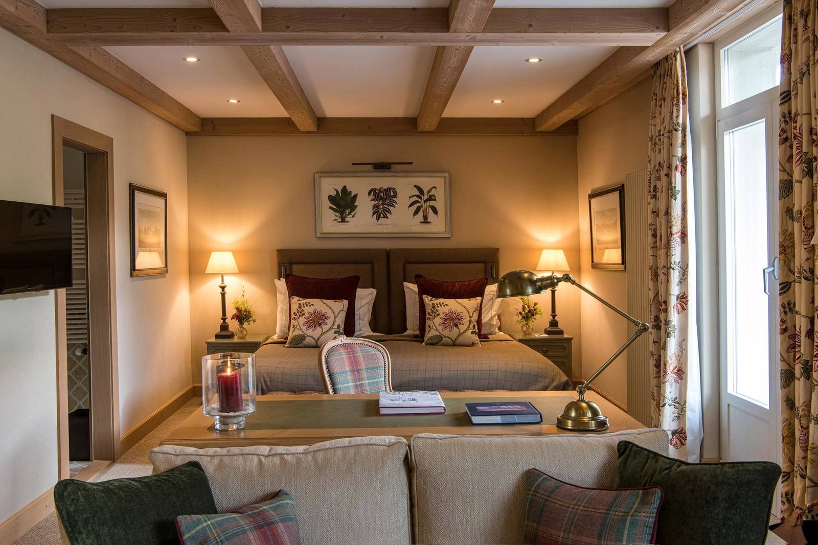 格施塔德 Gstaad Palace Classic Junior Suite 套房