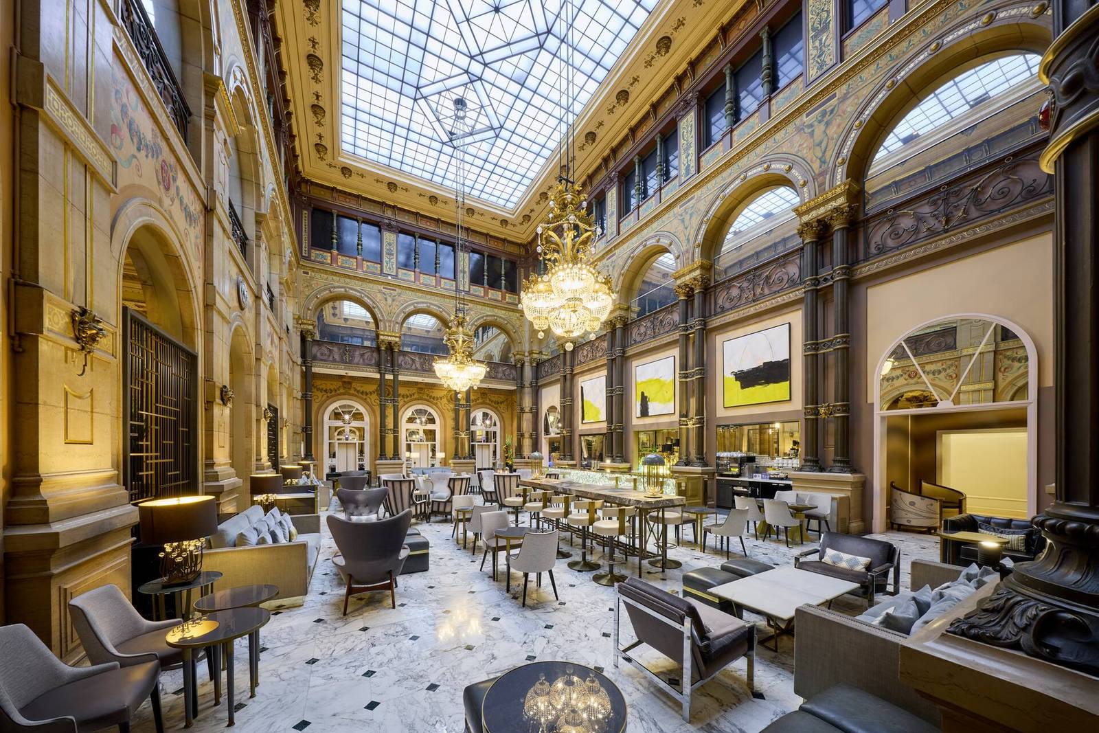 巴黎歌劇院希爾頓酒店 Le Grand Salon 玻璃天窗大廳