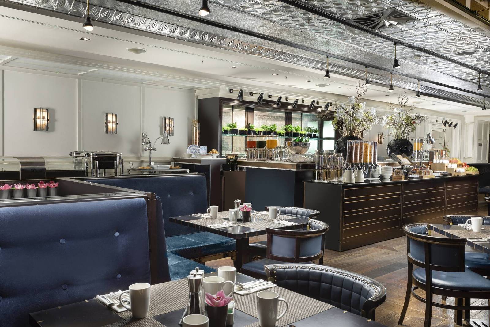 布拉格希爾頓老城酒店 Zinc Restaurant 自助餐檯