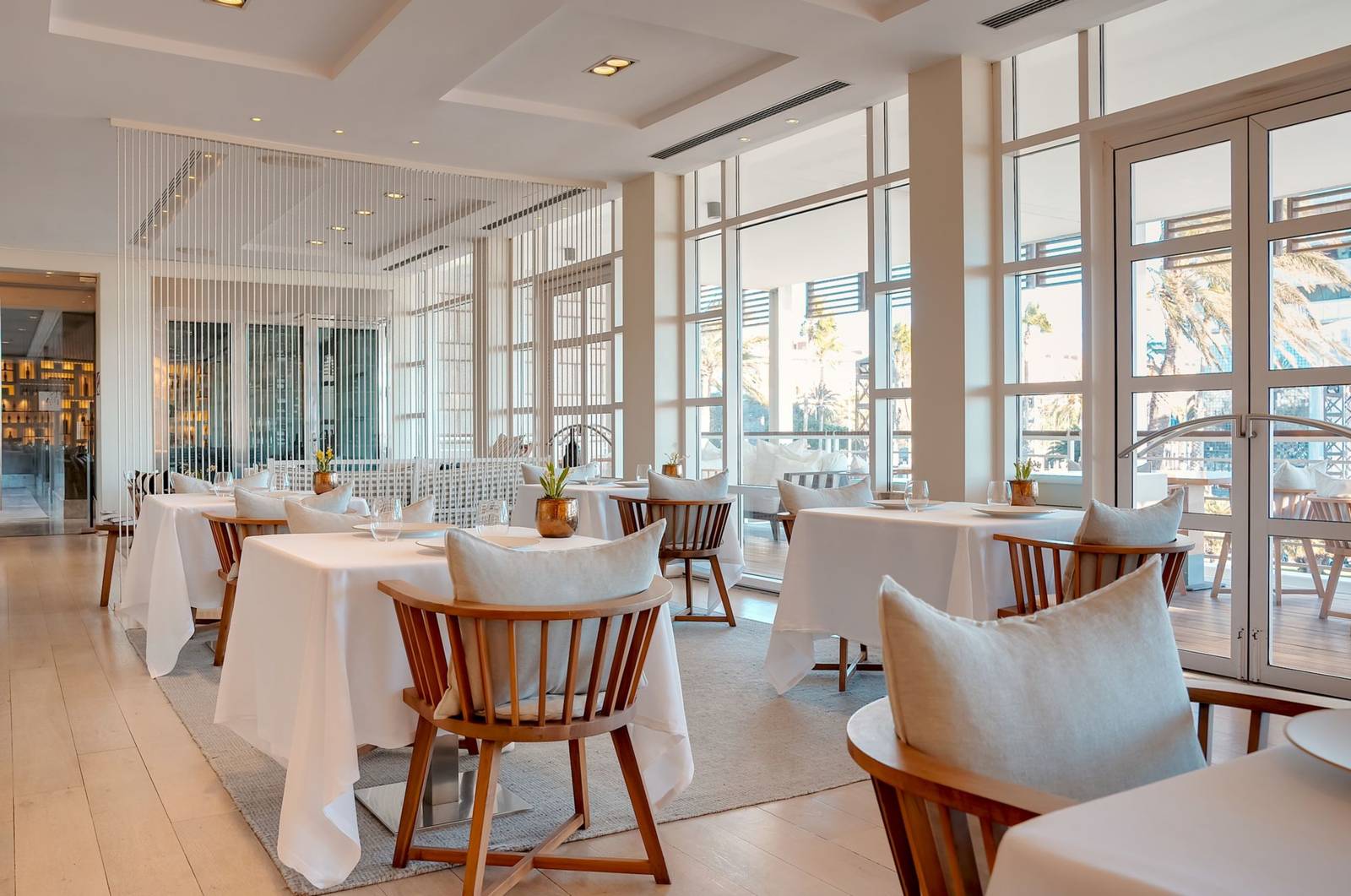 Hotel Arts Enoteca Paco Pérez 海景用餐室