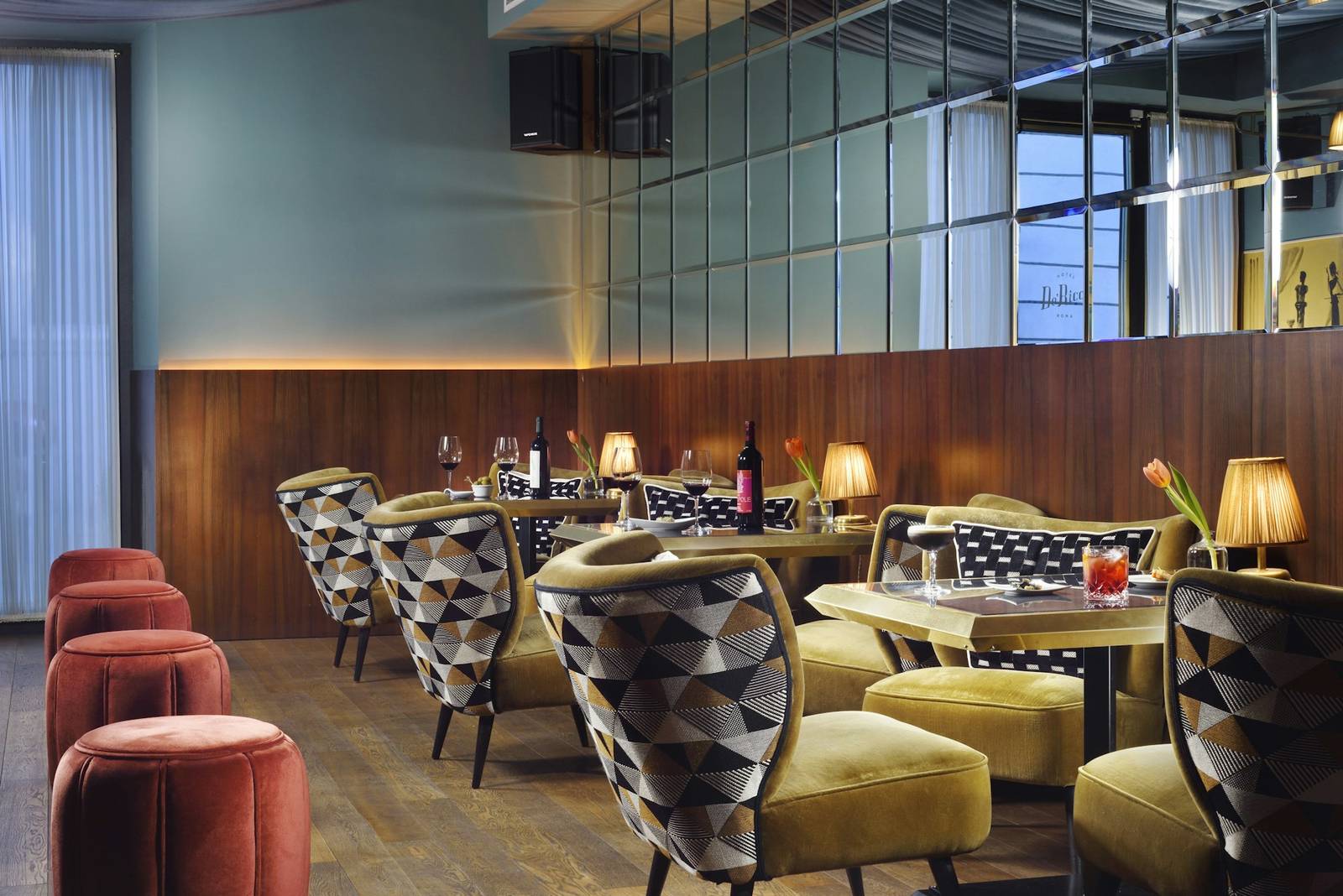 羅馬 Hotel De' Ricci 餐飲空間座位區