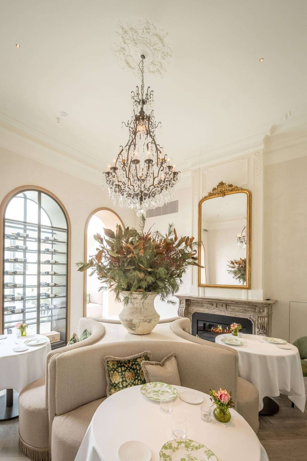 Hotel De Tuilerieën The Parlour 凸窗座位區