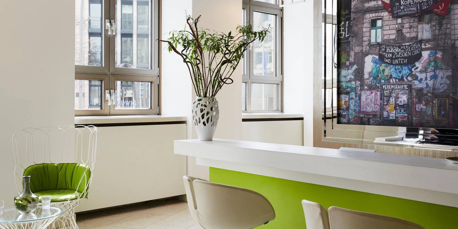 柏林 Hotel Indigo Berlin - Ku'damm 大廳的柏林街頭藝術照片