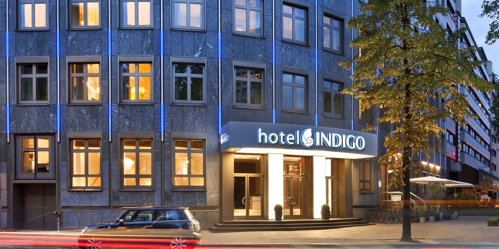 柏林 Hotel Indigo Berlin - Ku'damm 位於 Hardenbergstrasse 的外觀夜景