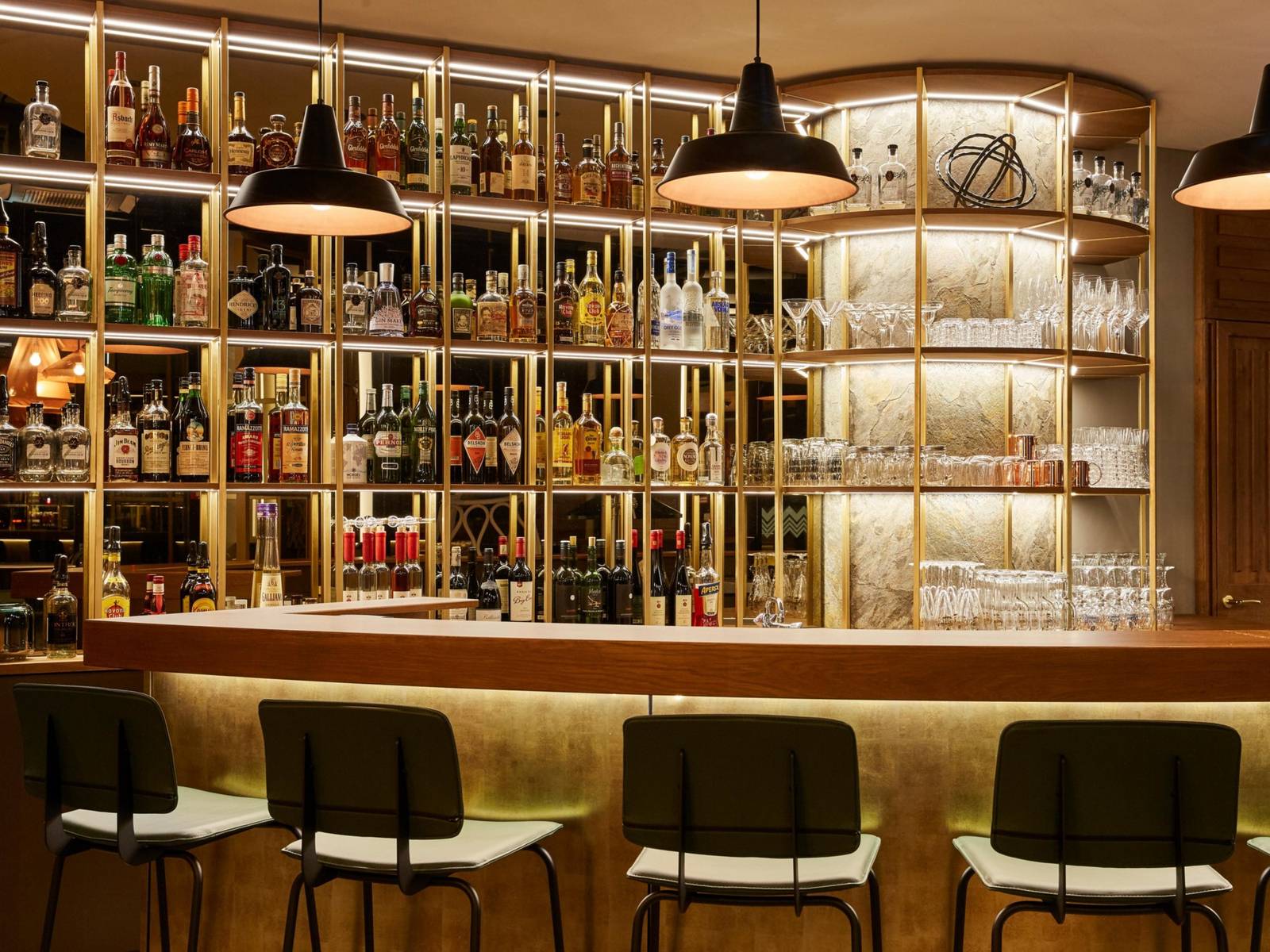 德勒斯登 Hotel Indigo Voltbar 吧檯