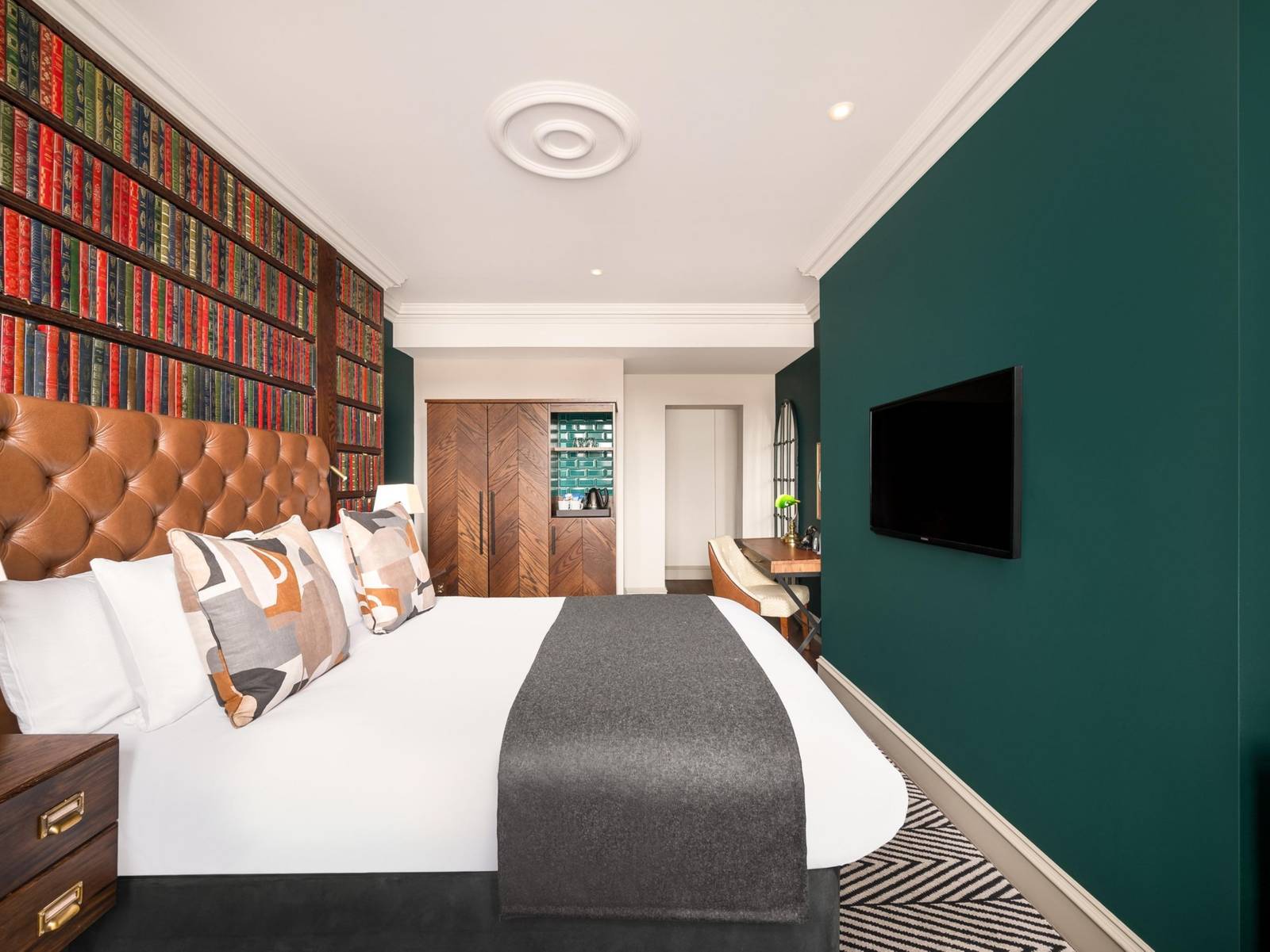 愛丁堡 Hotel Indigo 書牆主題 Queen 城景客房