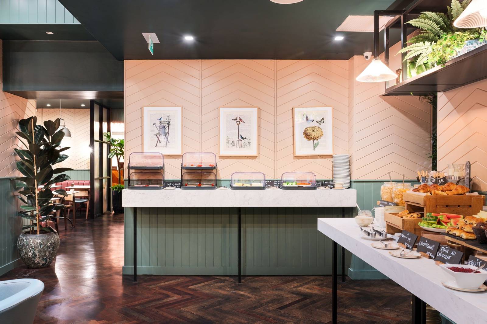 Hotel Indigo London - Kensington 早餐區