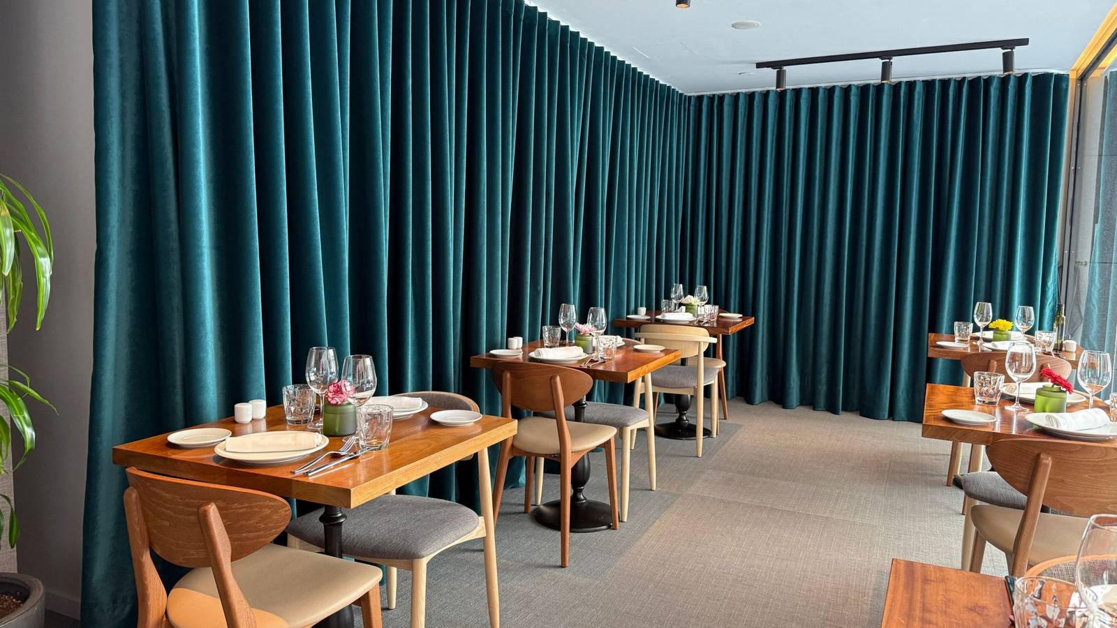 馬德里 Hotel Indigo Gran Via El Telón 餐廳