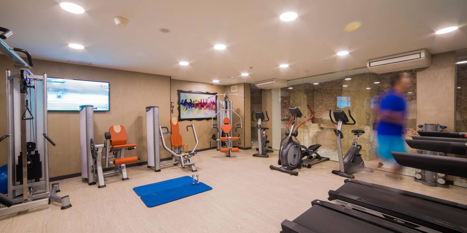 馬德里 Hotel Indigo Gran Via 健身中心