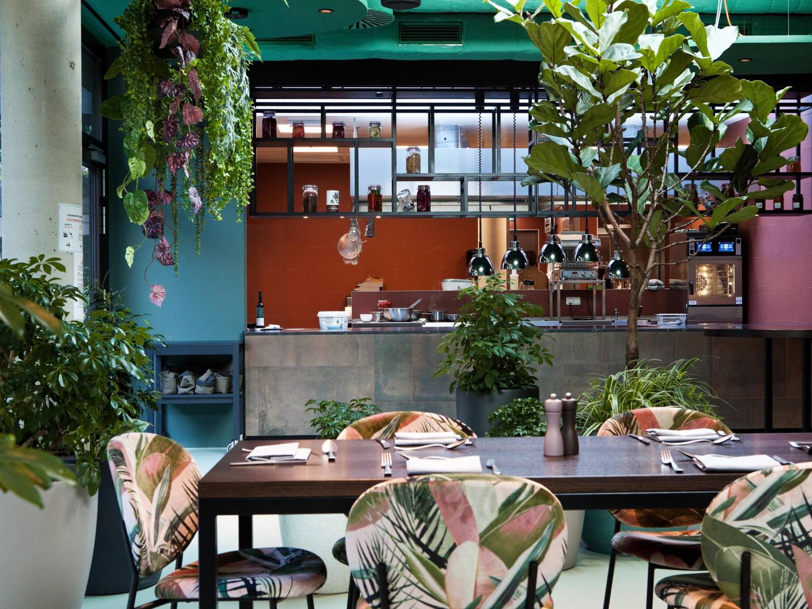 Hotel Indigo Vienna - Naschmarkt 餐廳開放式廚房一角