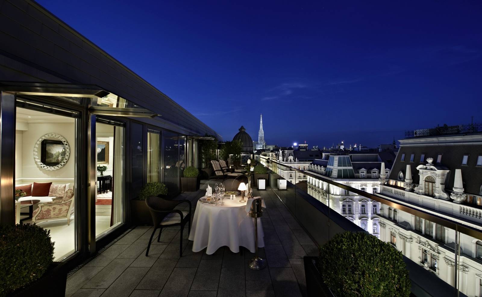 Hotel Sacher Wien 頂樓套房露台遠眺聖史蒂芬大教堂