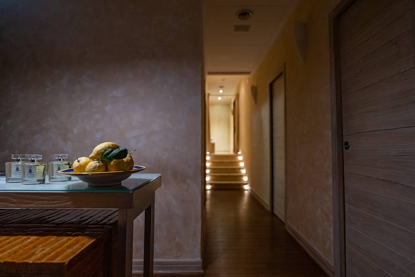 阿瑪菲聖卡特琳娜酒店 Spa 療程區走廊