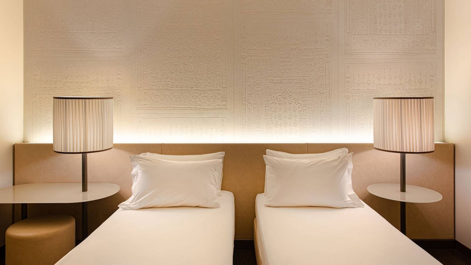 2 Twin Beds 雙床客房