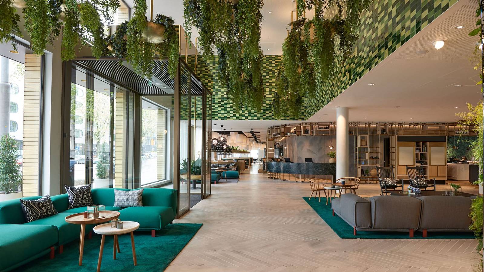 阿姆斯特丹 Hyatt Regency Amsterdam 挑高大廳休息區