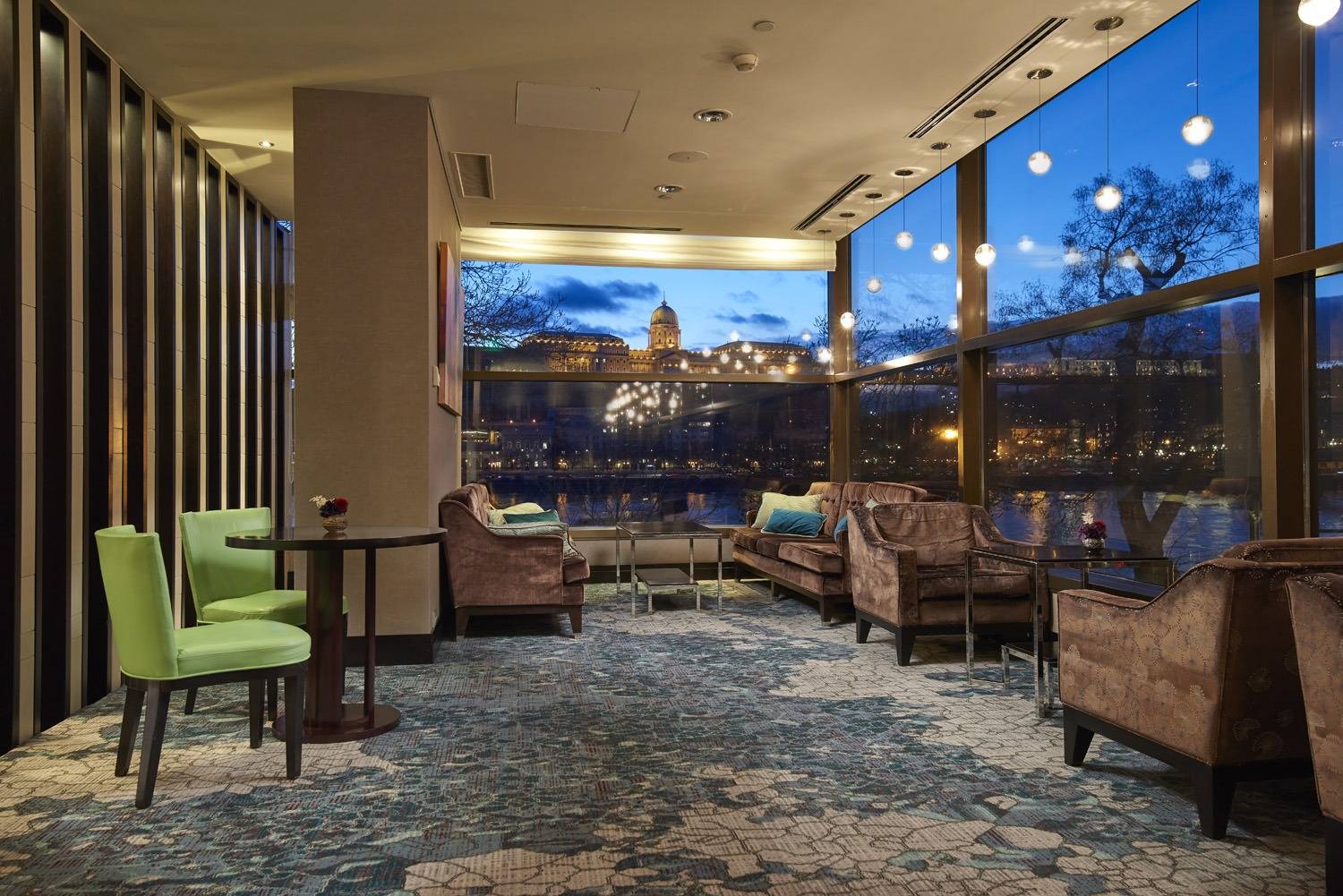 布達佩斯洲際酒店 Club InterContinental 酒廊夜景