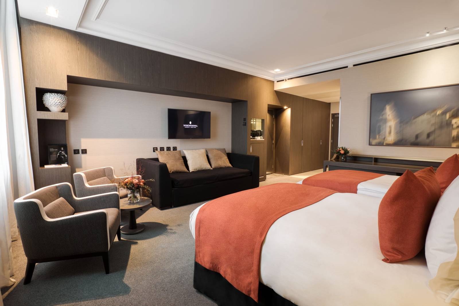 馬賽洲際酒店 Premium Sofa Bed 家庭房