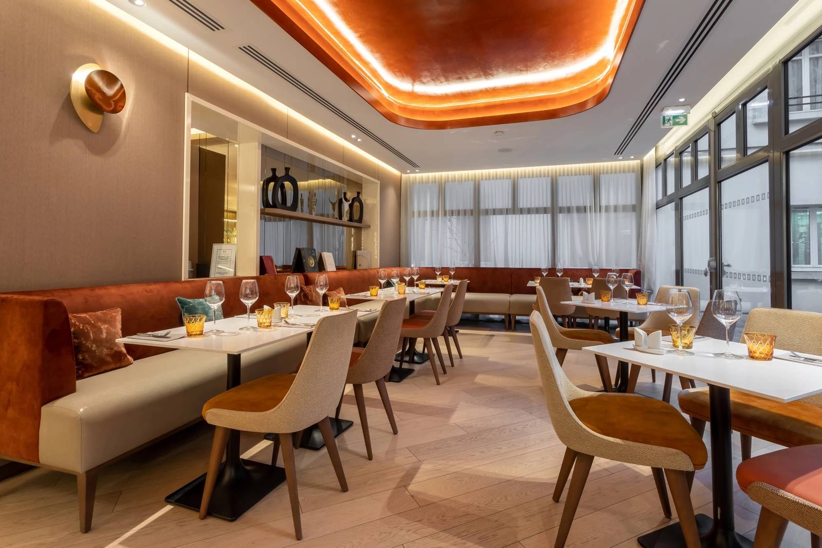 InterContinental Champs-Elysées Etoile Mido Paris 餐廳用餐區