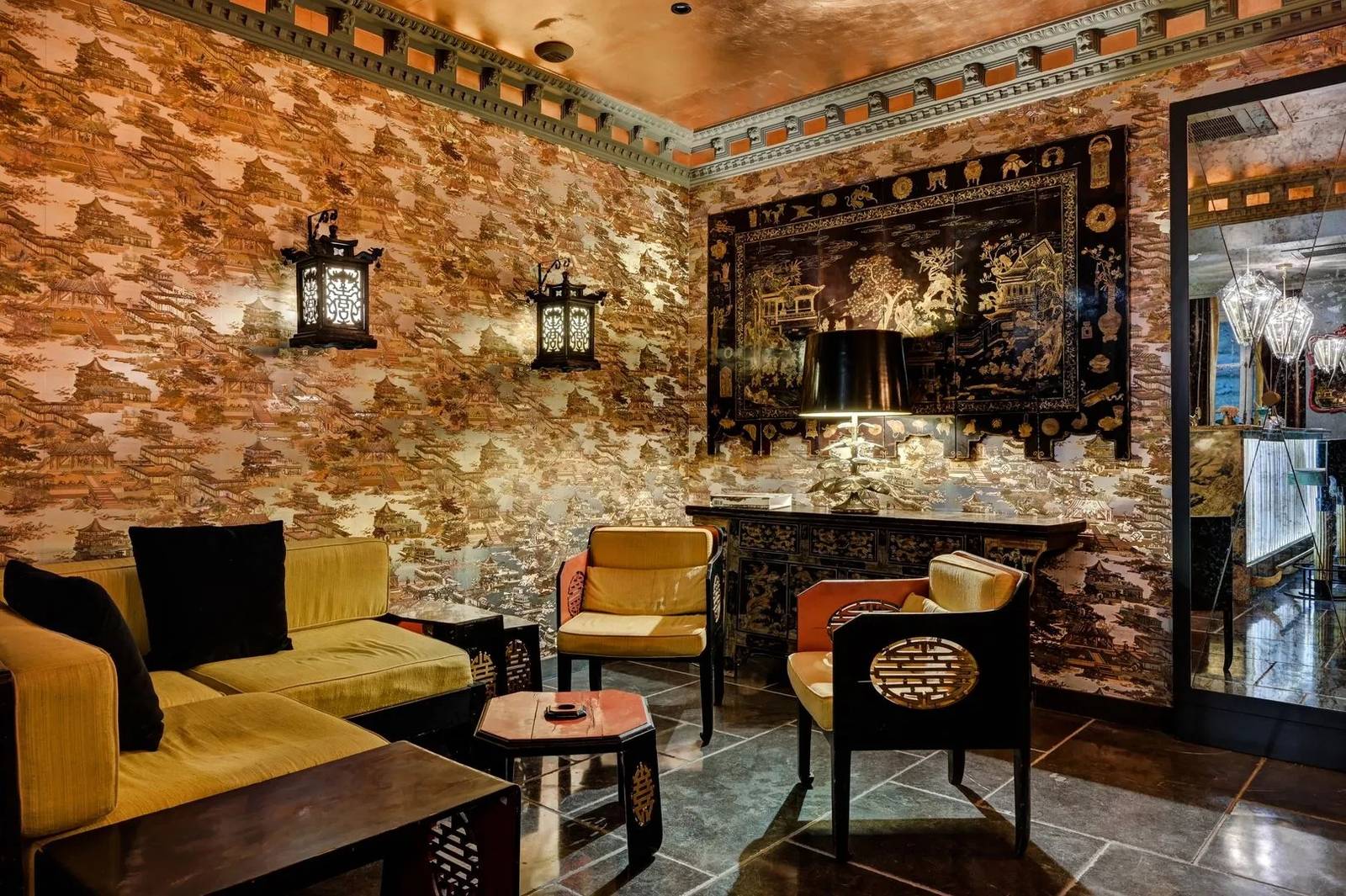 布魯塞爾 Juliana Hotel Brussels 金銅色壁紙的酒吧