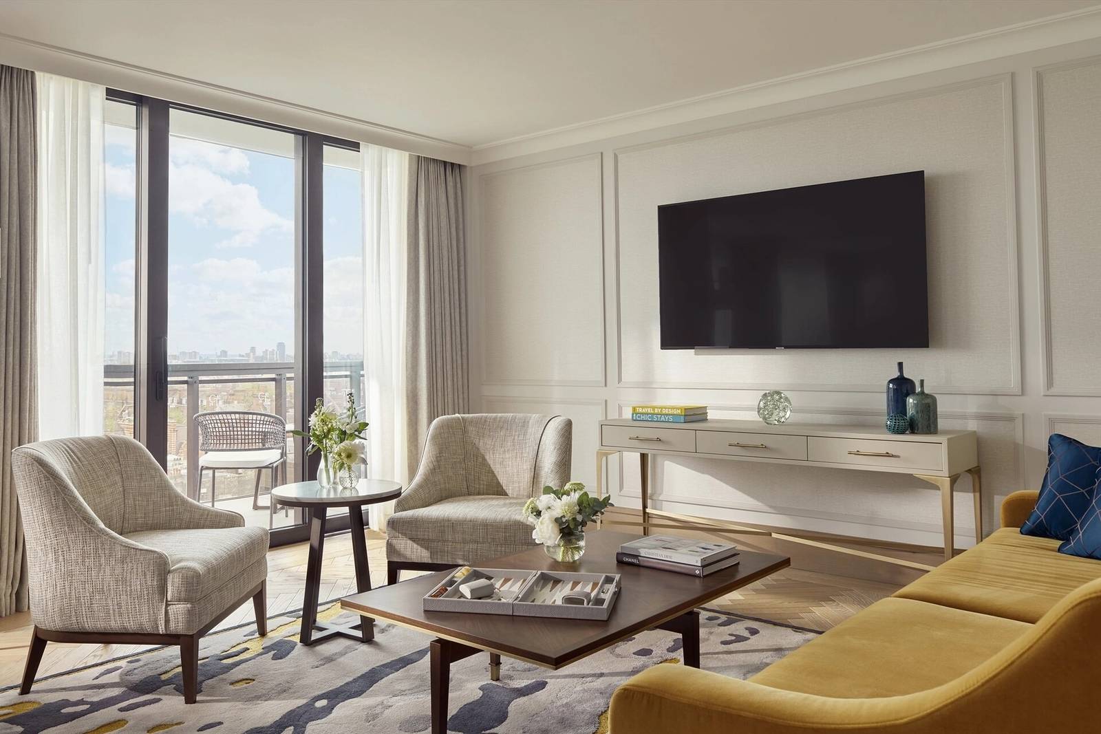 Jumeirah Carlton Tower Royal Suite 客廳