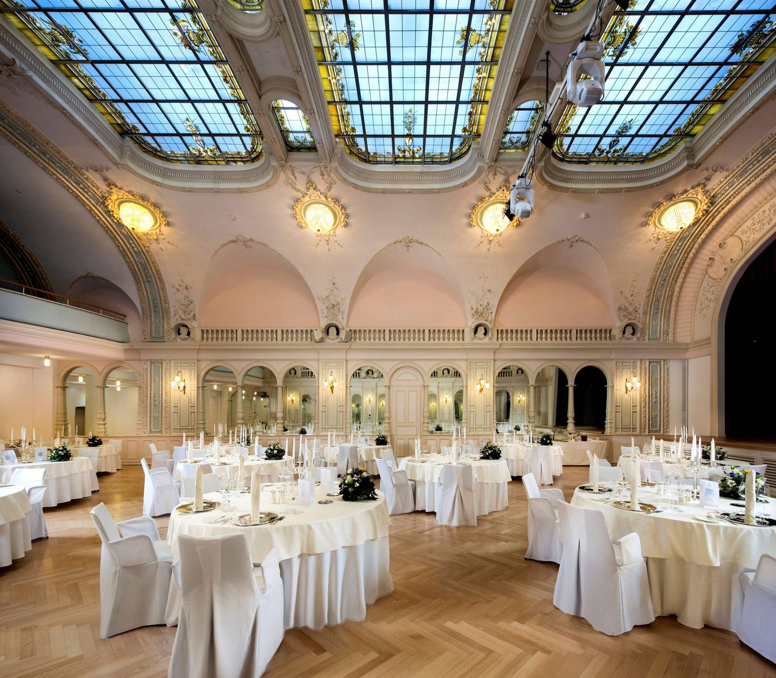 Kempinski Palace Engelberg 古蹟 Kursaal 宴會廳