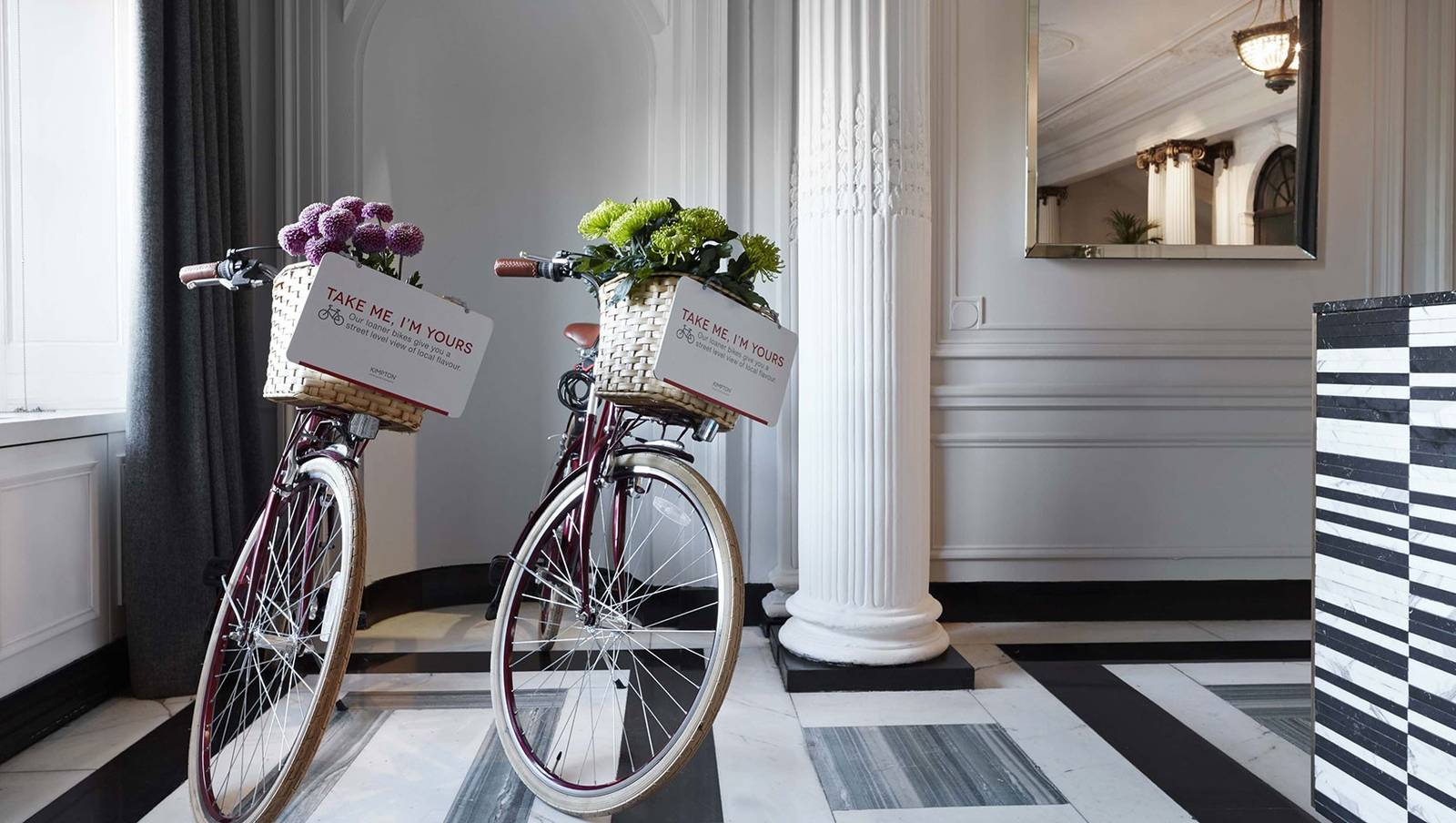 Kimpton Blythswood Square 大廳提供的單車