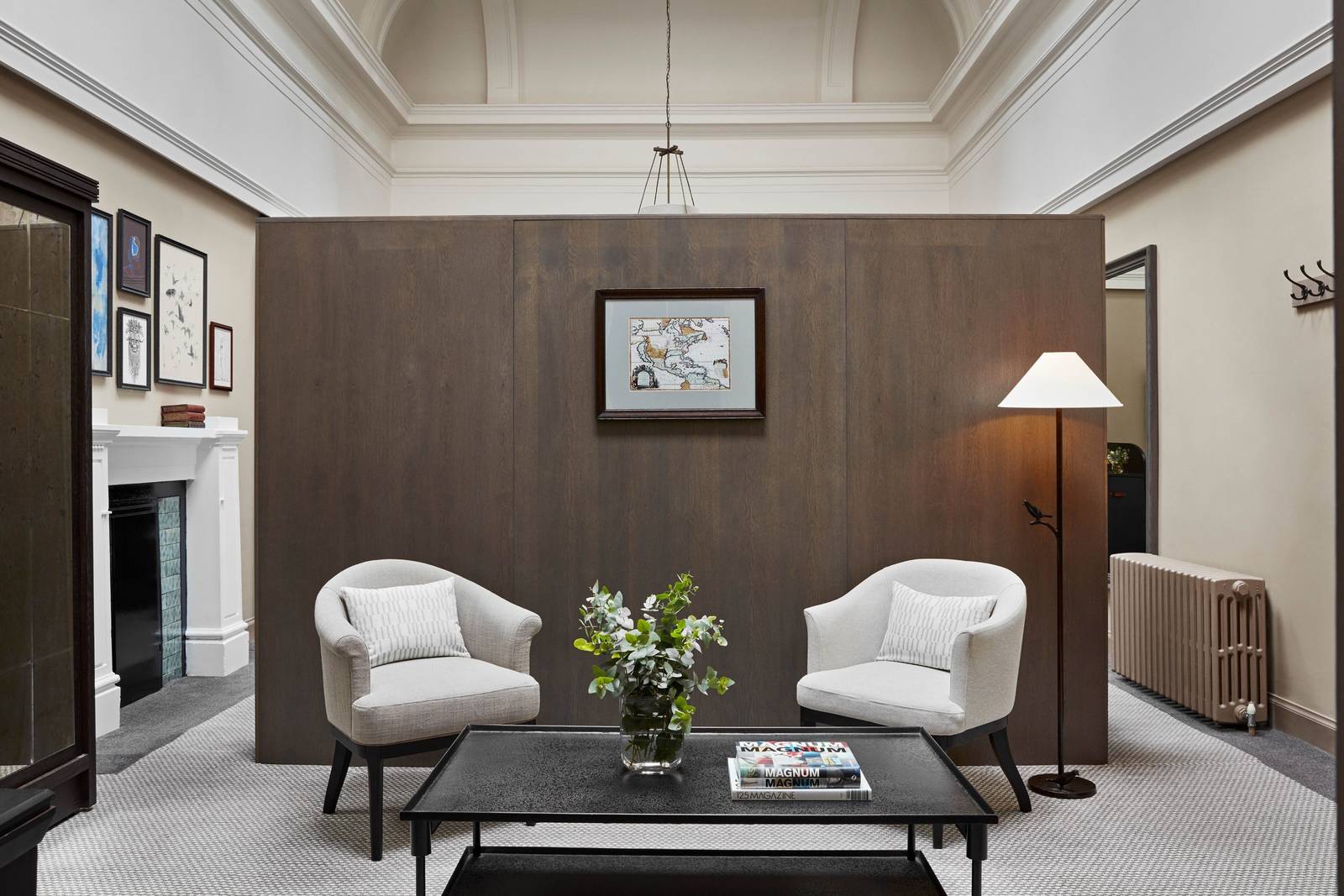 Kimpton Charlotte Square 一房套房起居區