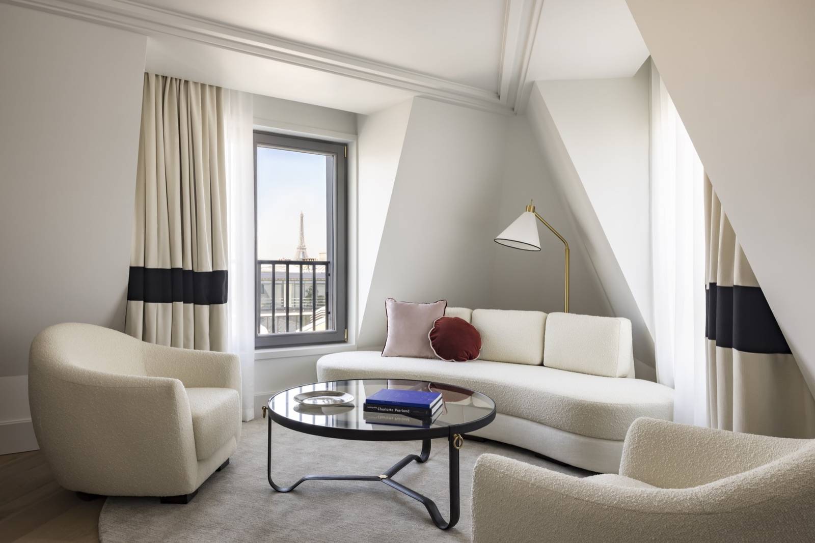巴黎 Kimpton St Honoré 酒店 Suite Collection 套房起居區