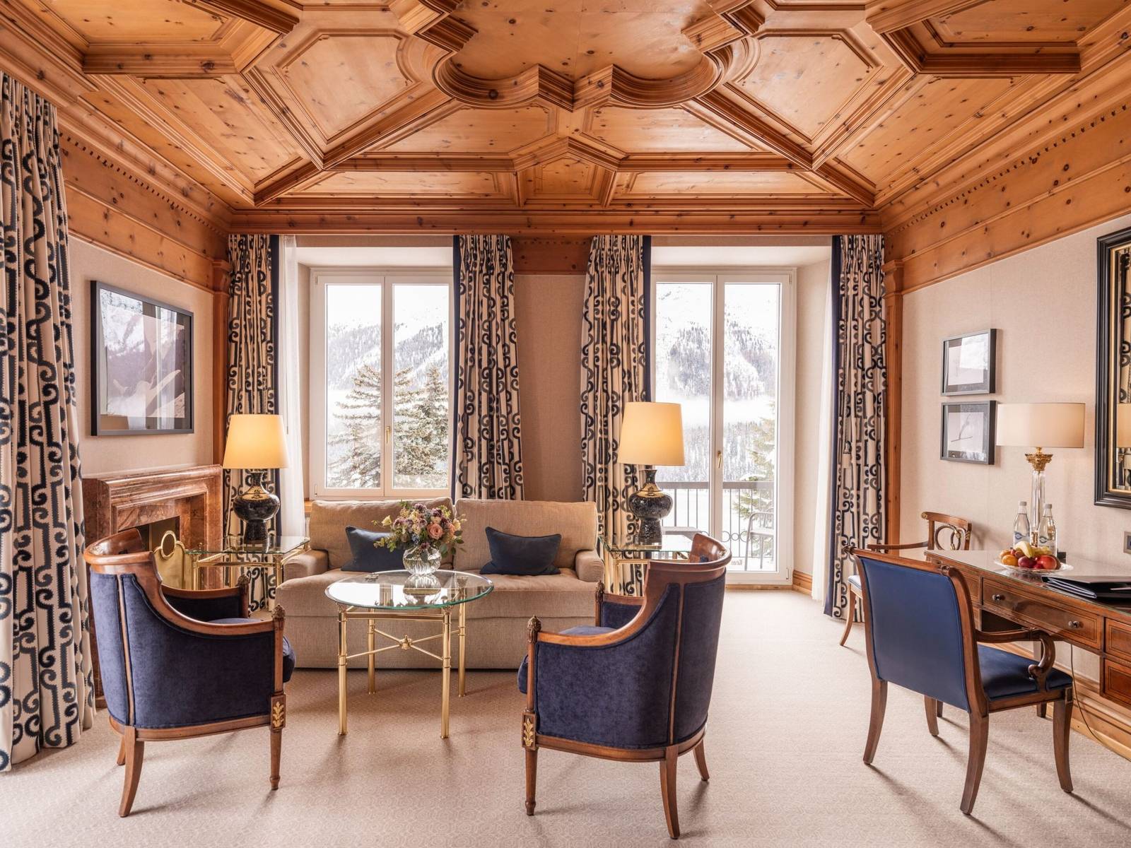 Kulm Hotel 瑞士松木傳統風格 Junior Suite