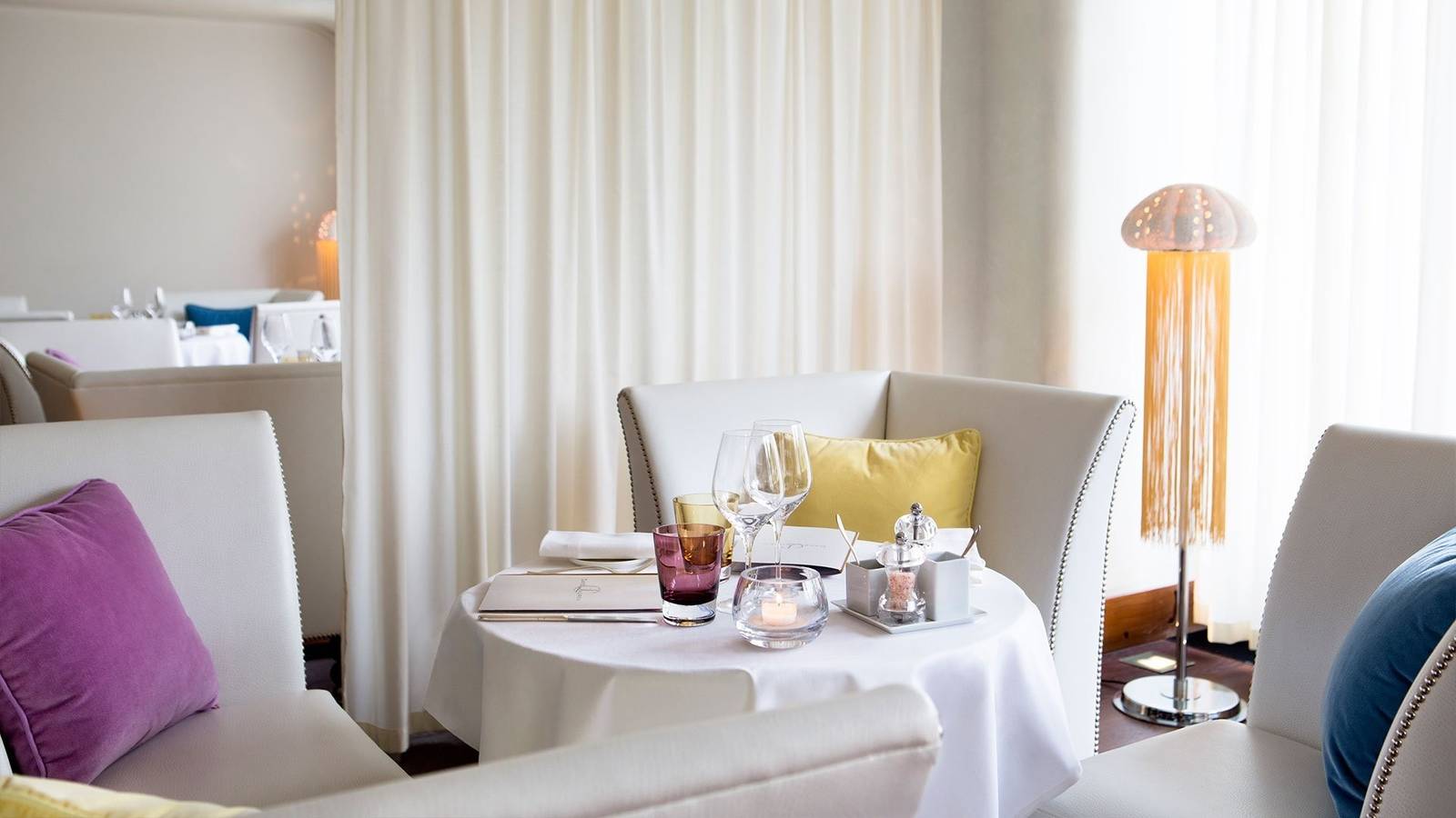 La Réserve Genève Le Café Lauren 用餐區