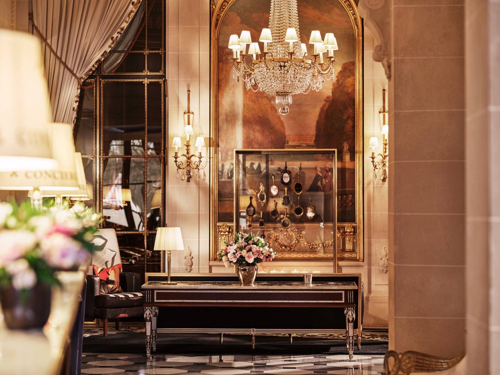 巴黎 Le Meurice 大廳壁爐