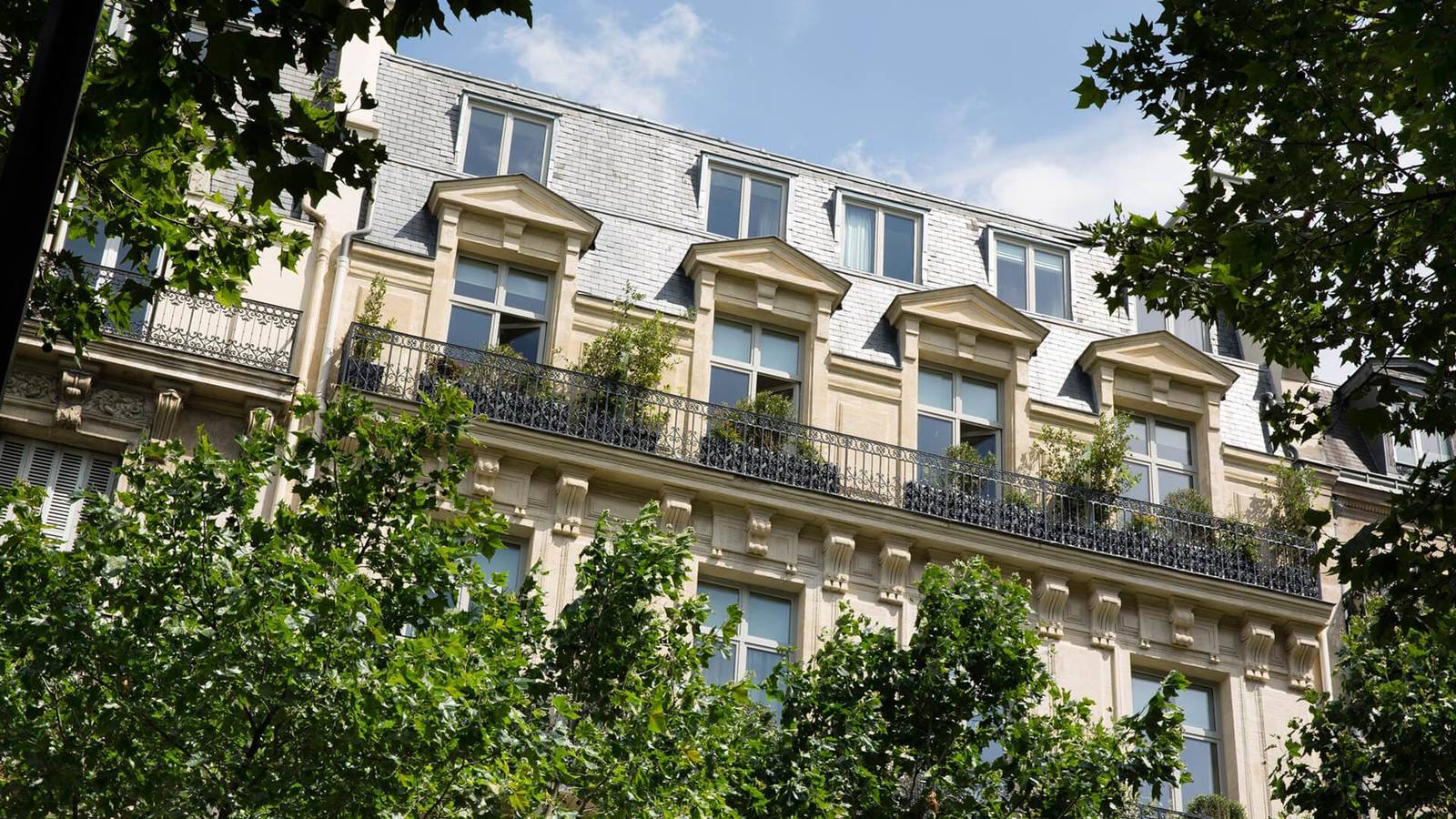 Le Narcisse Blanc 奧斯曼風格建築立面