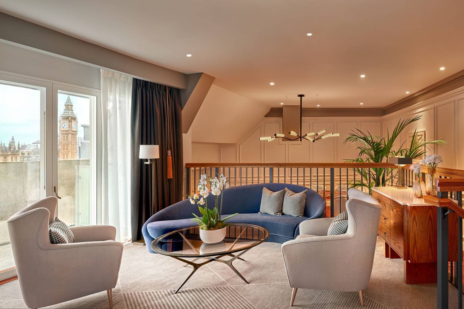 倫敦 County Hall 萬豪酒店 Big Ben Balcony Suite 起居室
