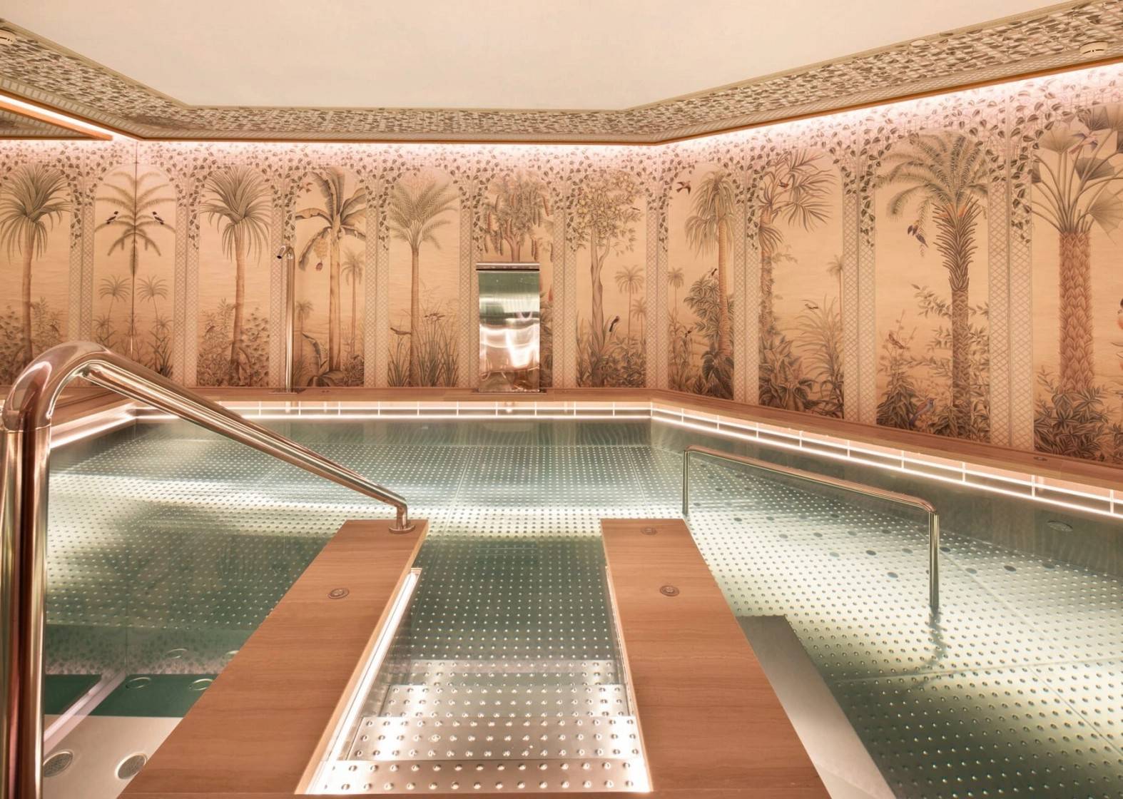Majestic Hotel & Spa Wellness 區按摩水療池
