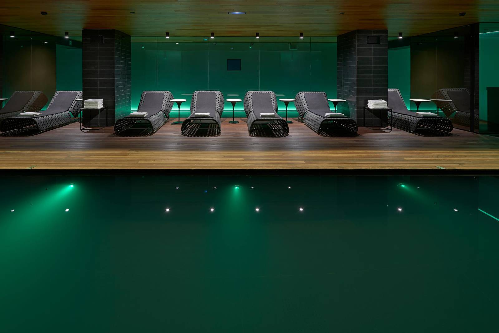 巴塞隆納文華東方酒店 Spa 室內泳池