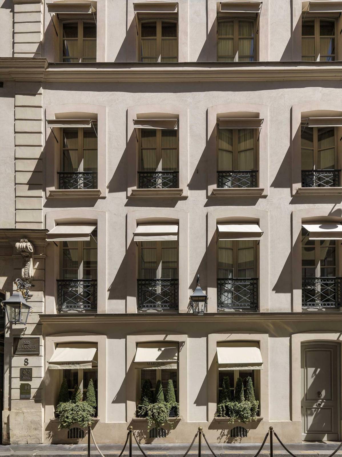 Marquis Faubourg Saint-Honoré 位於 rue d'Anjou 的酒店立面
