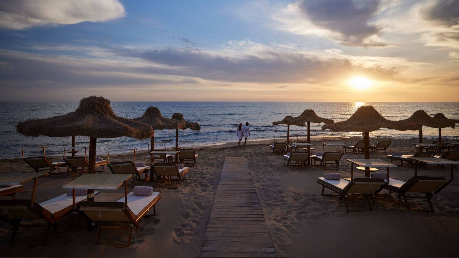 Lido Bambù 海灘俱樂部的亞得里亞海夕陽