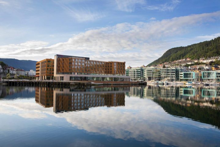 卑爾根 Moxy Bergen