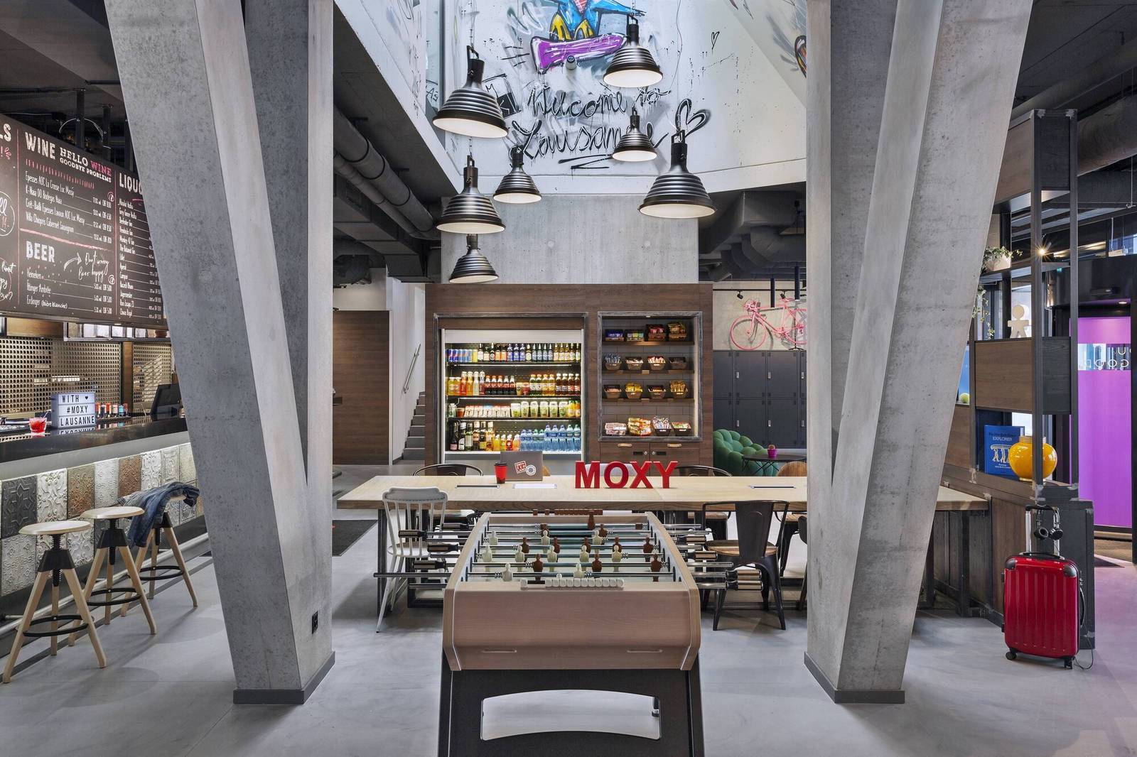 洛桑 Moxy Lausanne City 手足球遊戲區