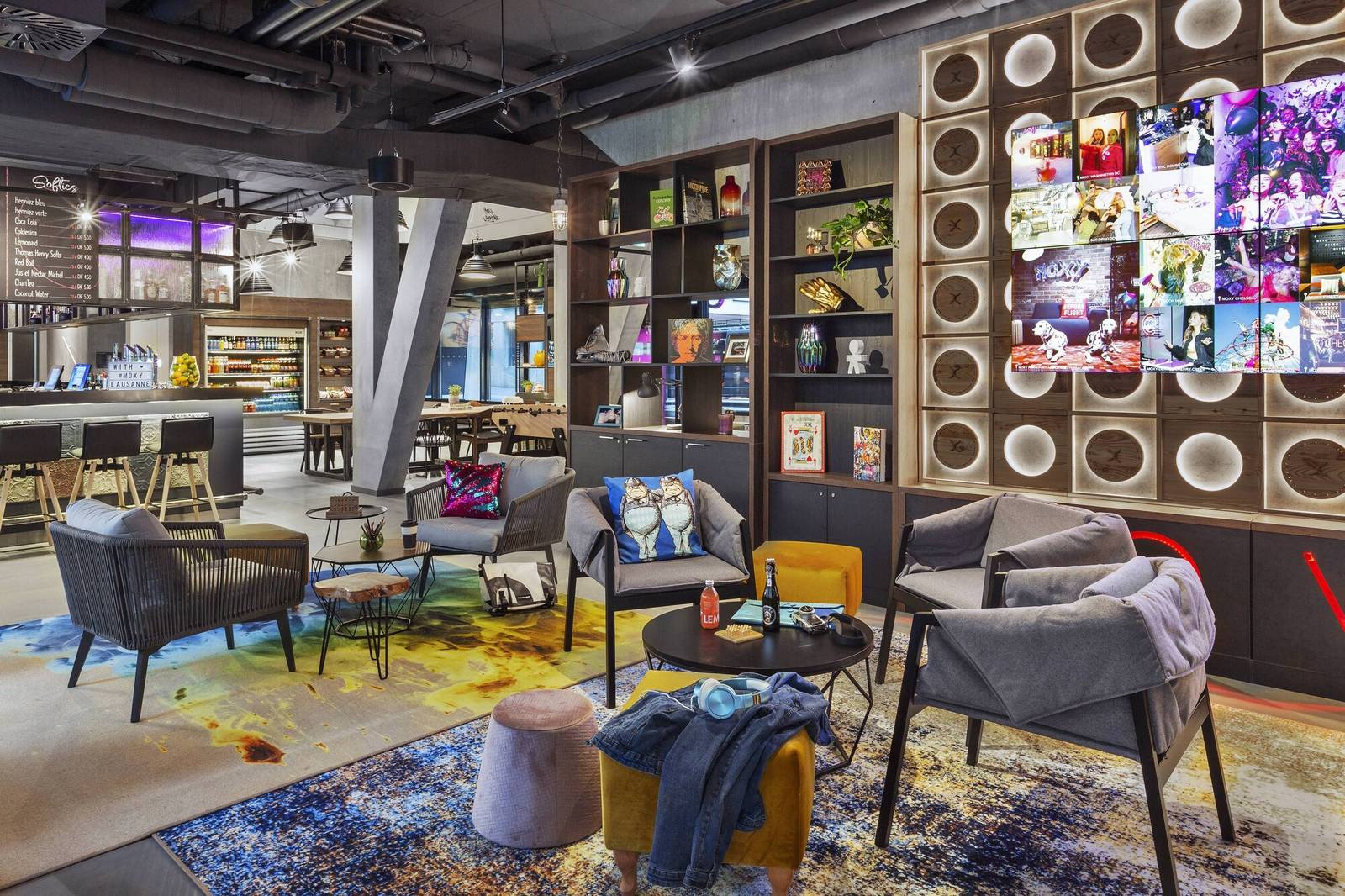 洛桑 Moxy Lausanne City 公共客廳區