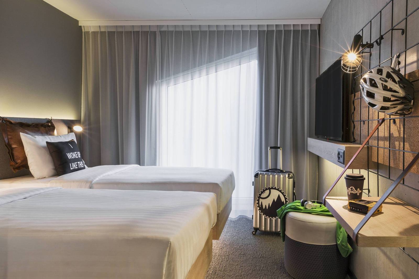 洛桑 Moxy Lausanne City Twin Moxy Sleeper 雙床房