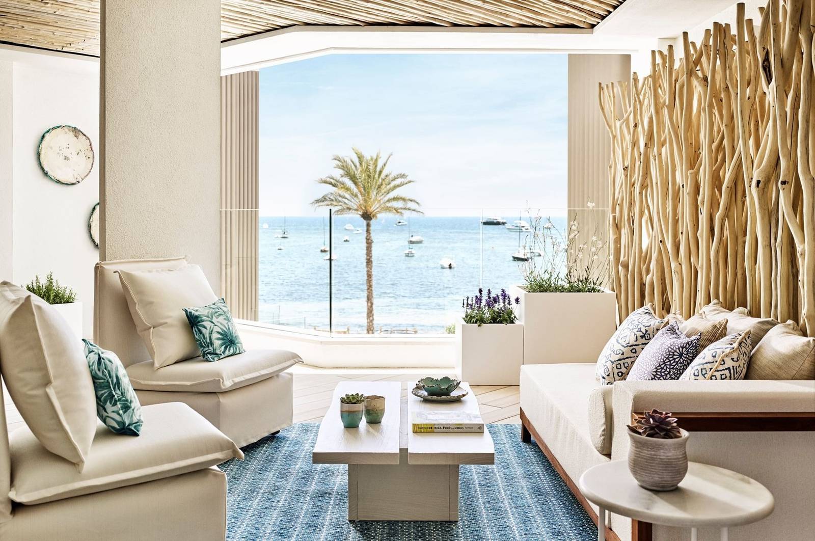 伊維薩島 Nobu Hotel Ibiza Bay面海套房起居區