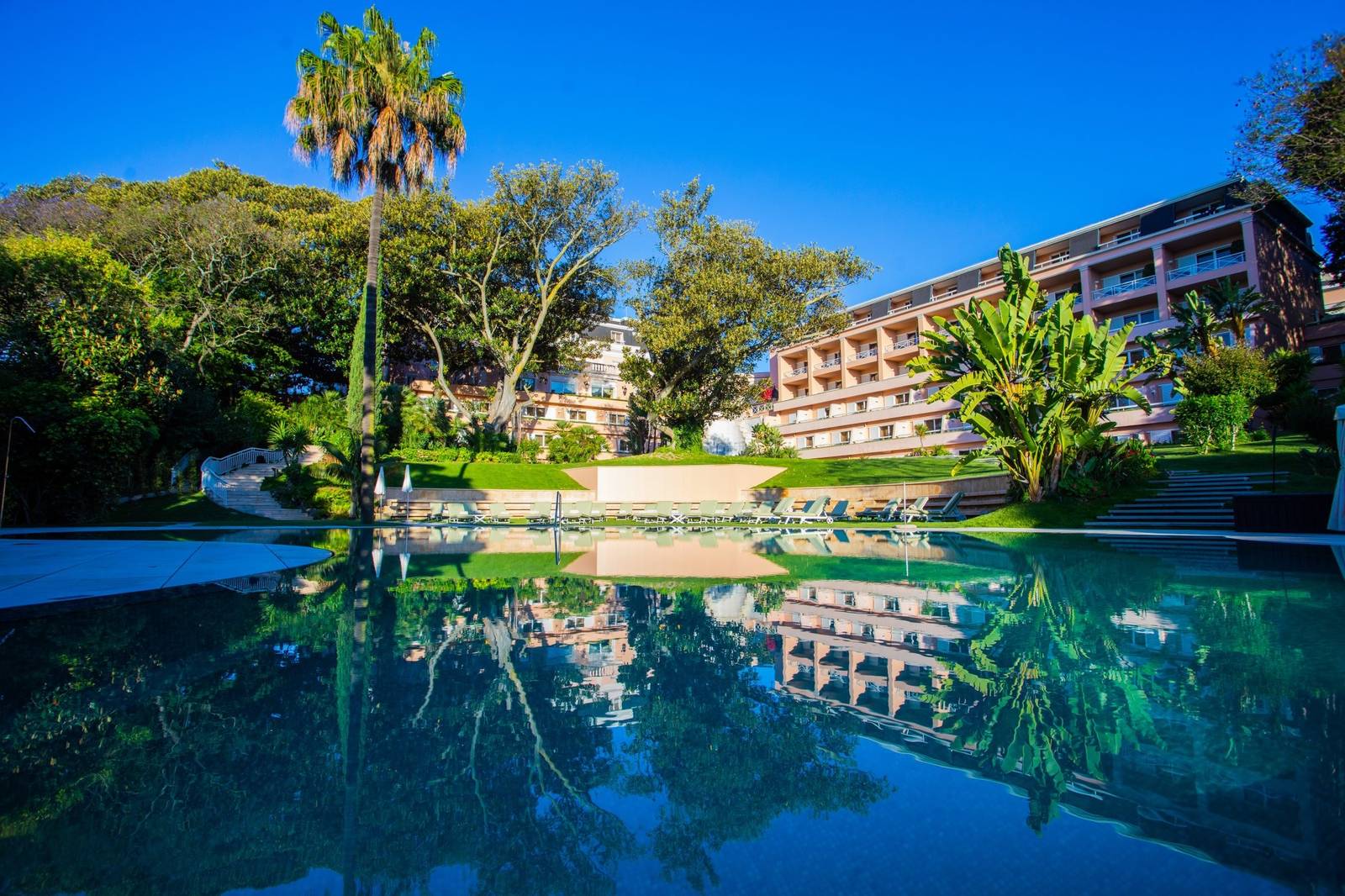 Olissippo Lapa Palace 花園戶外泳池