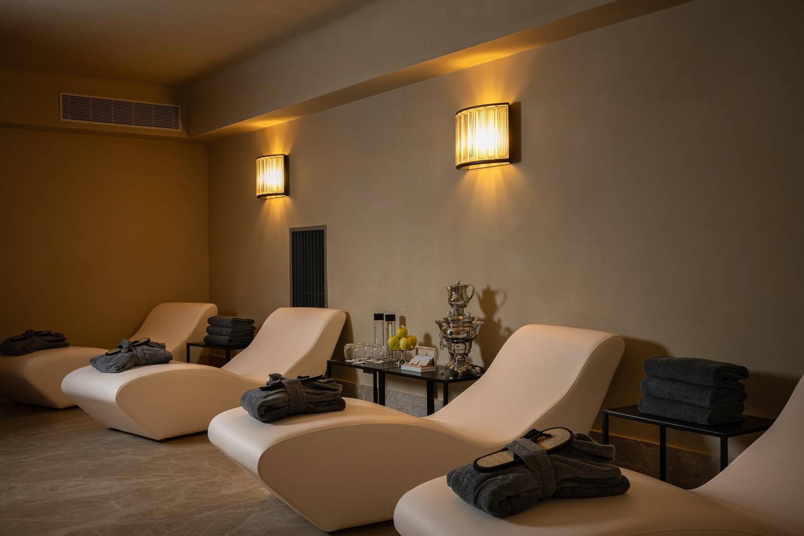 羅馬 Palazzo Talìa Spa 休憩躺椅區
