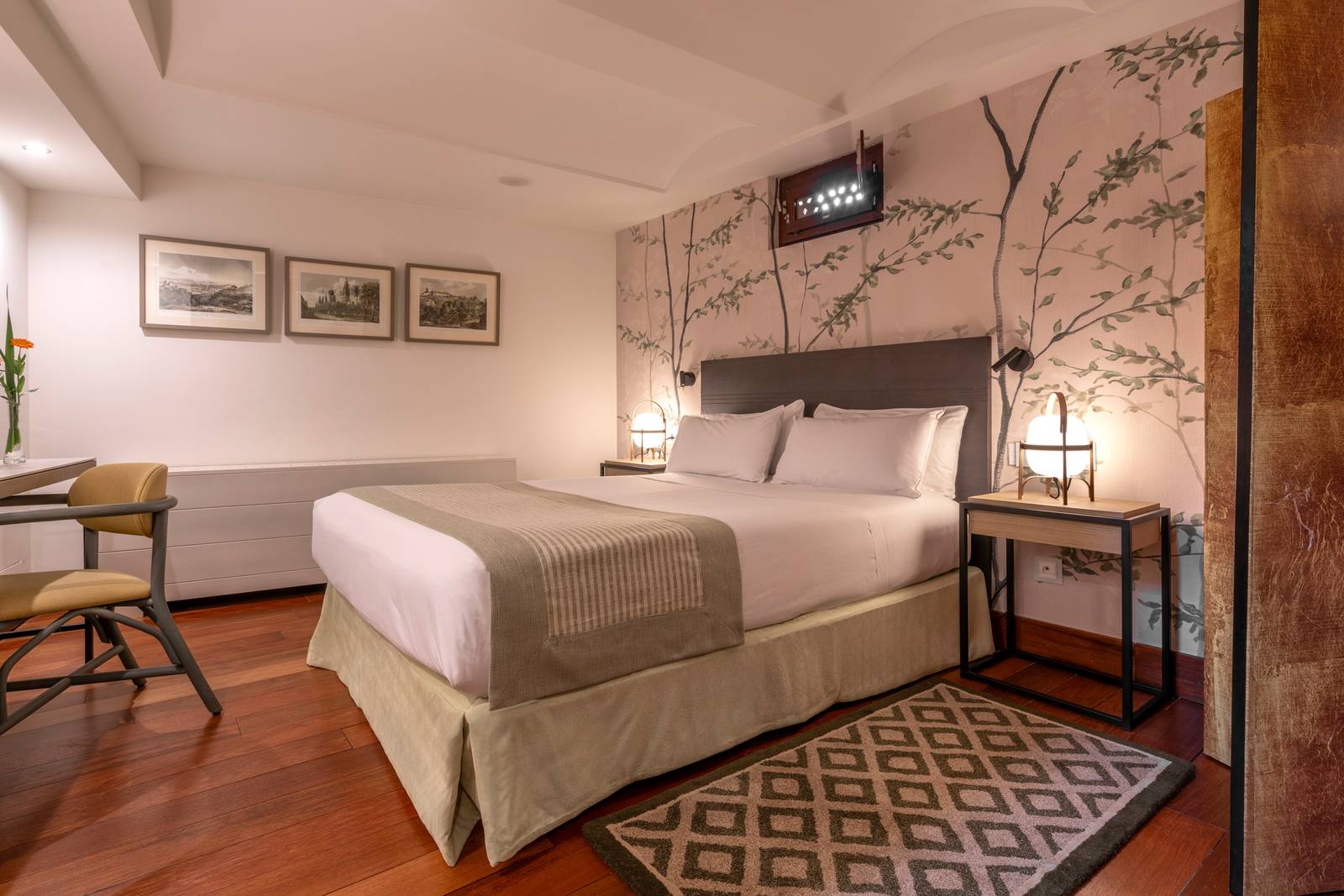 格拉納達 Parador de Granada 樓中樓 Junior Suite
