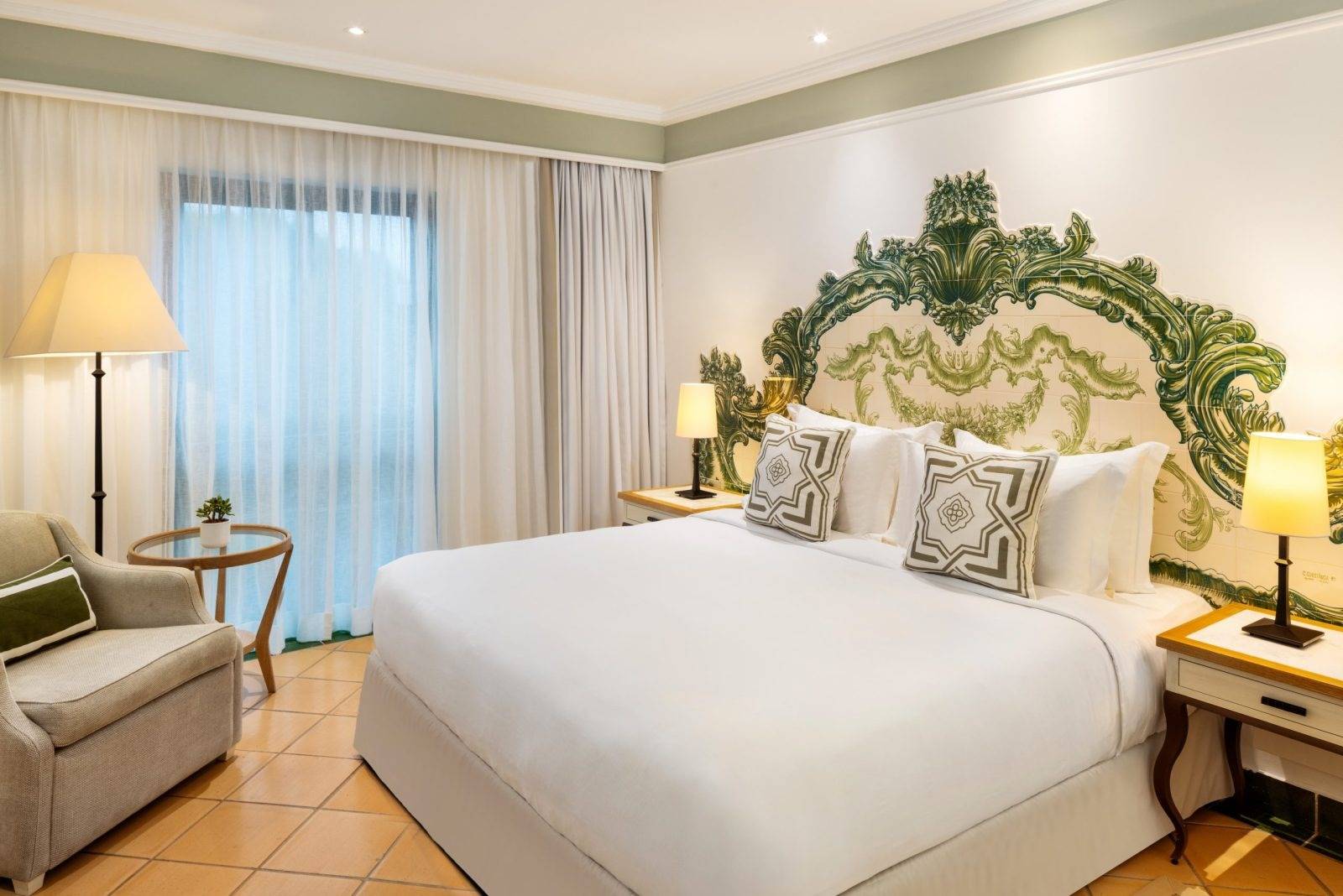 Pine Cliffs Hotel Deluxe 客房